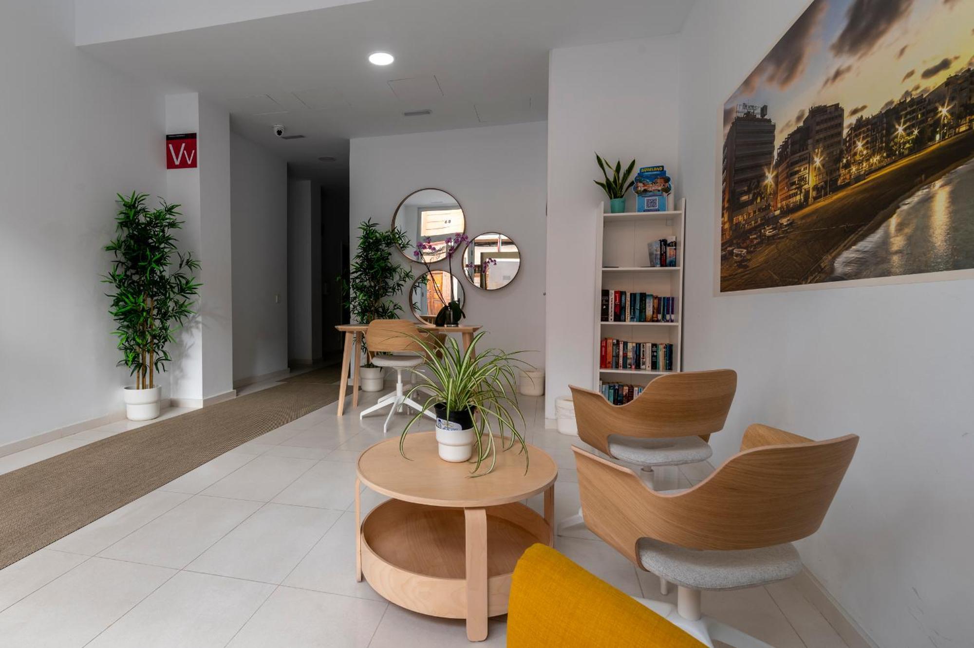 Nuevos Lightbooking Livian Suites Las Palmas Exterior photo